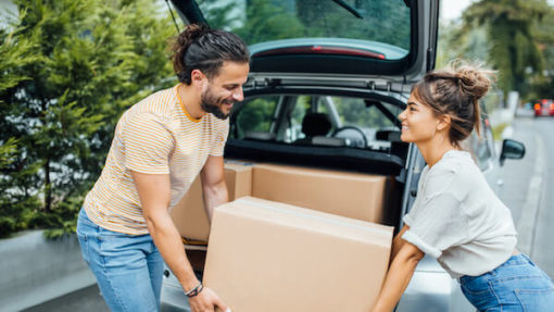 Advantages of using self storage while moving