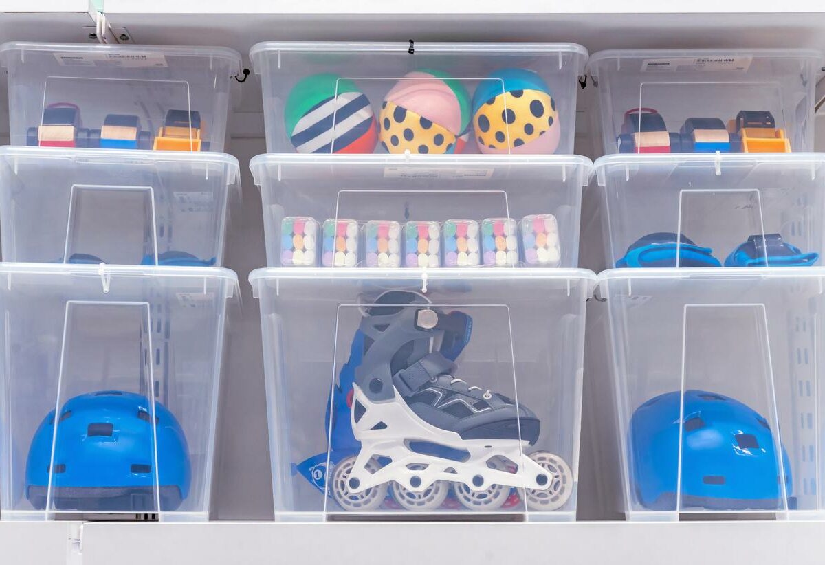 Tips for Extra Storage Space in Tight Spaces - UNITS Moving and