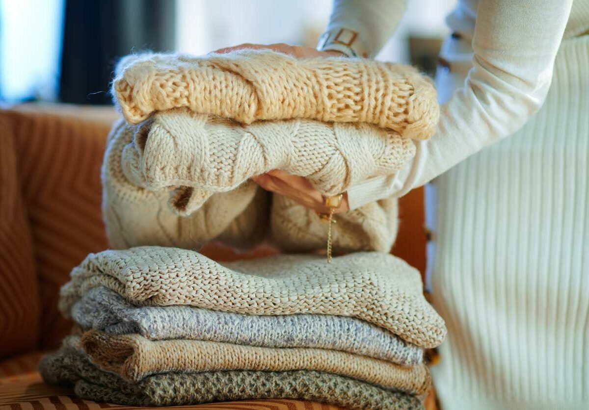 Tips to store your clothes for Long Term 