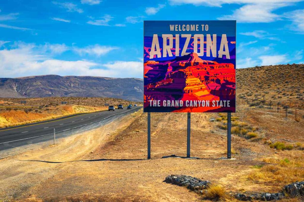 Welcome to Arizona State Sign situated along I-15 at the border with Utah.