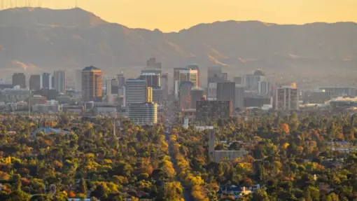 A beautiful neighborhood sitting next to downtown Phoenix in the Valley.